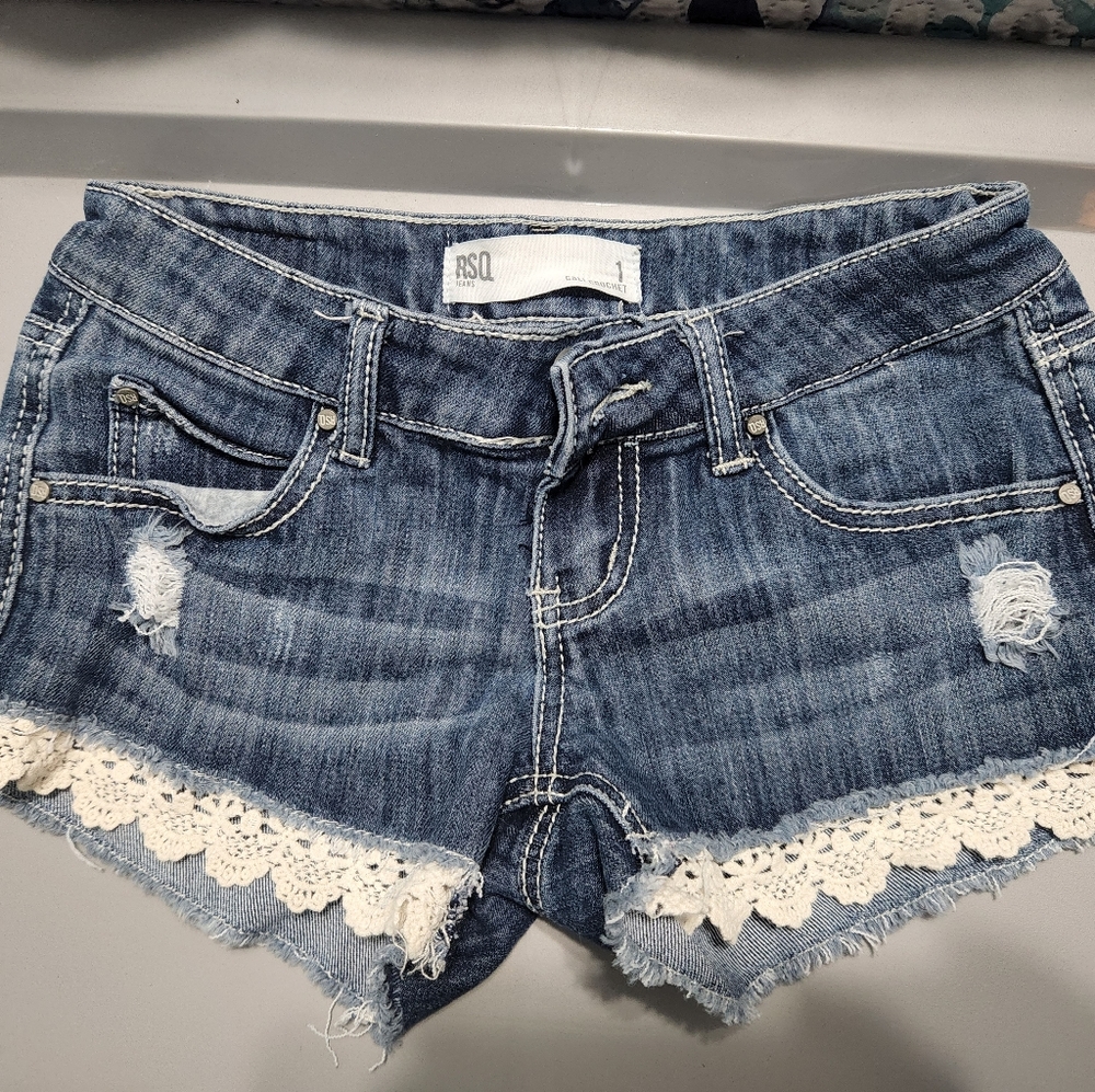 Low-rise denim crochet shorts